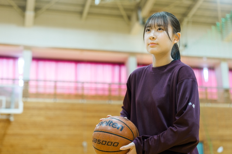 女子バスケ