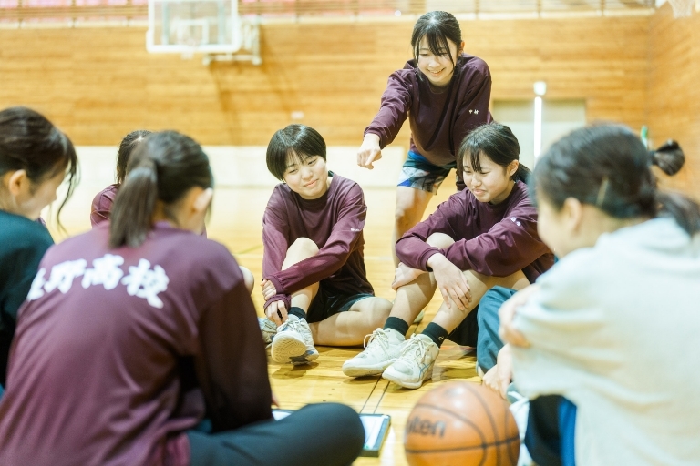 女子バスケ