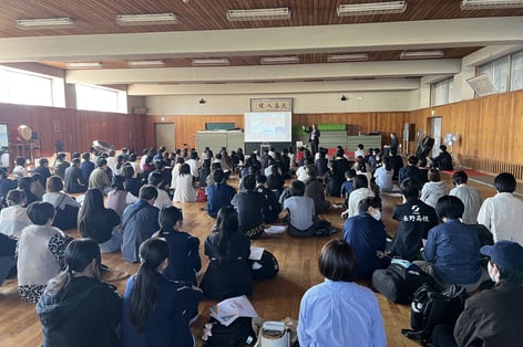 １学年海外研修の説明会を実施しました