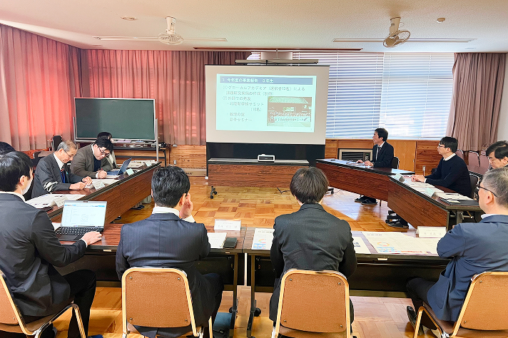 コンソーシアムとの協働